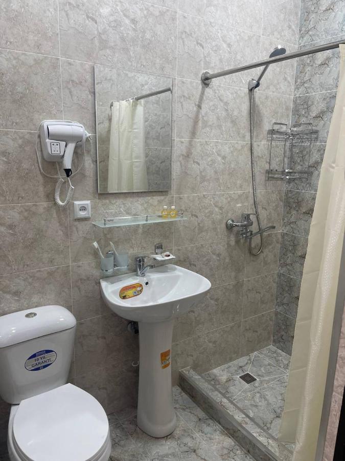Art Inn Hotel Ташкент Экстерьер фото