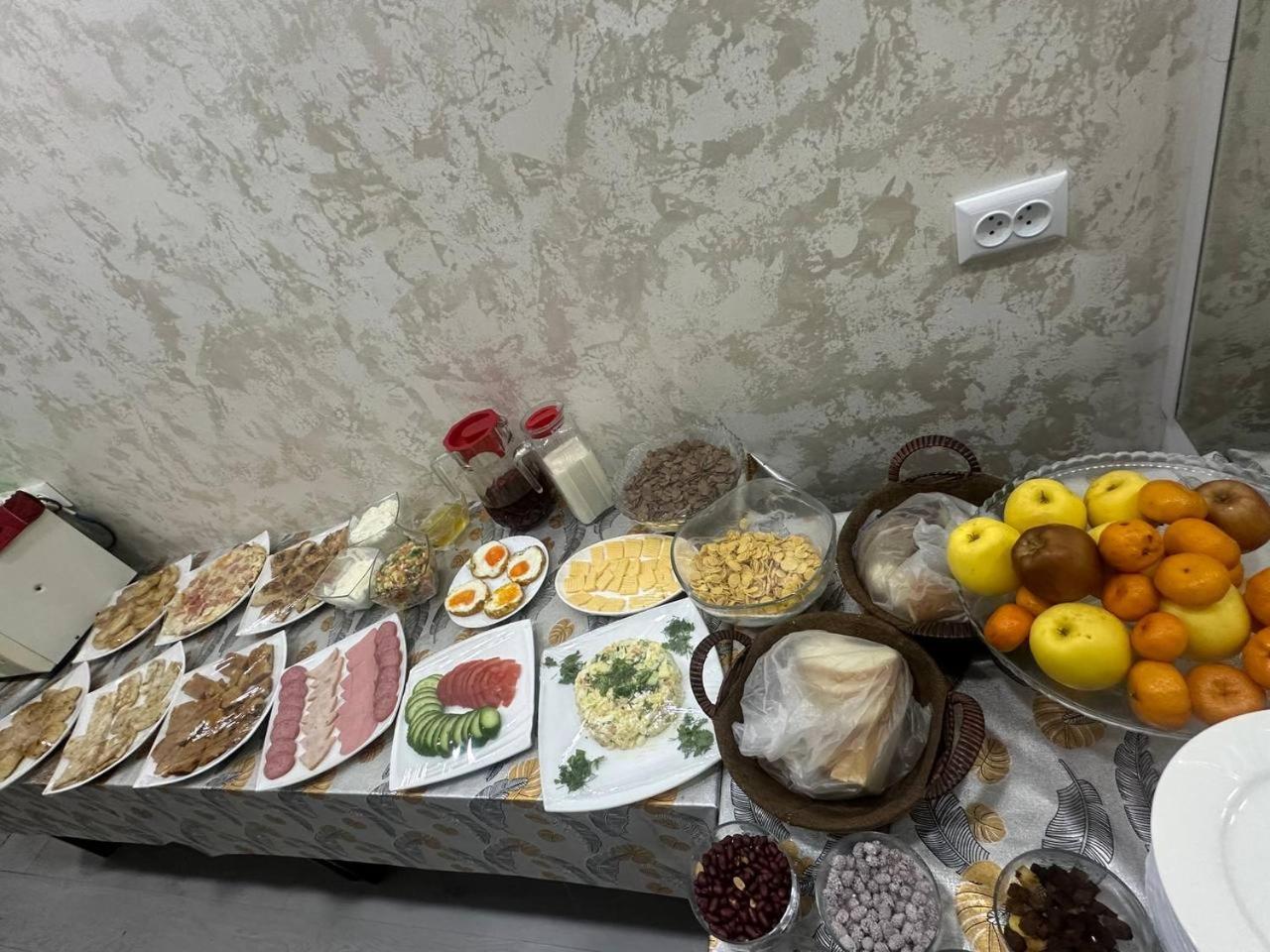 Art Inn Hotel Ташкент Экстерьер фото