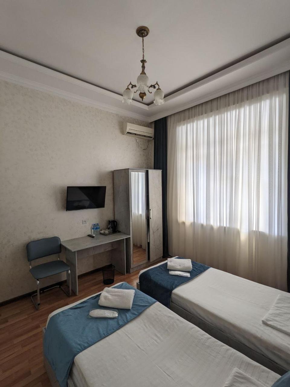 Art Inn Hotel Ташкент Экстерьер фото